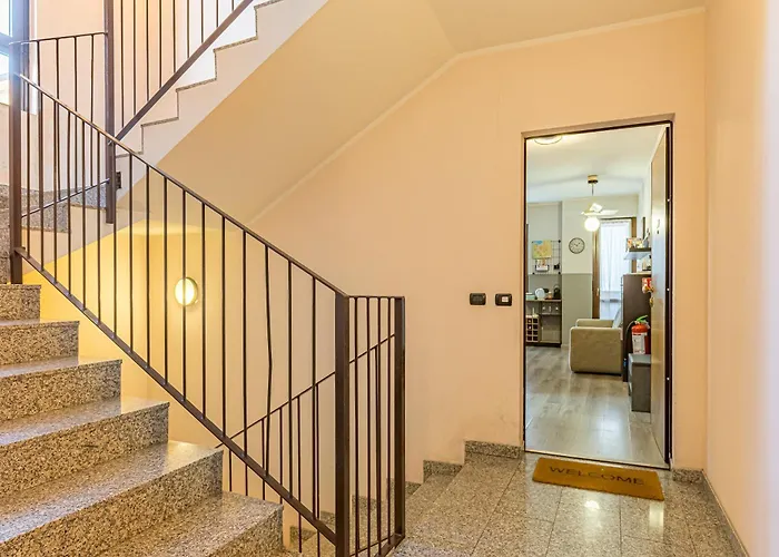 Aleph With Private Parking, Next Train Station Lejlighed *