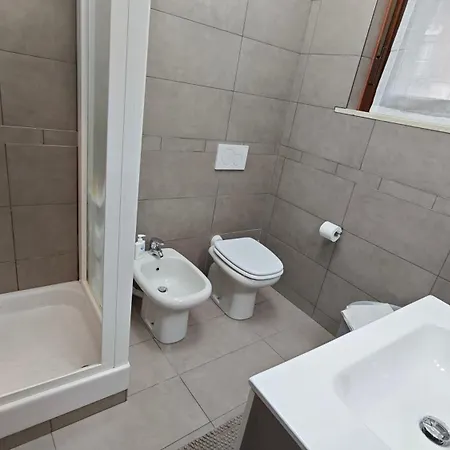 דירה Aleph With Private Parking, Next Train Station קומו